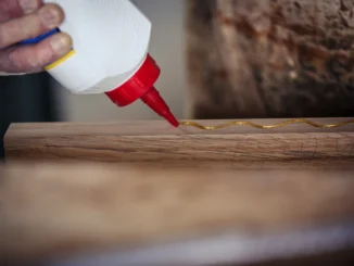 how long does wood glue take to dry