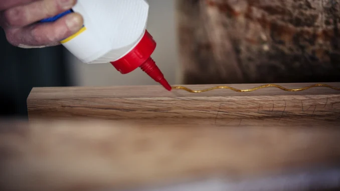 how long does wood glue take to dry